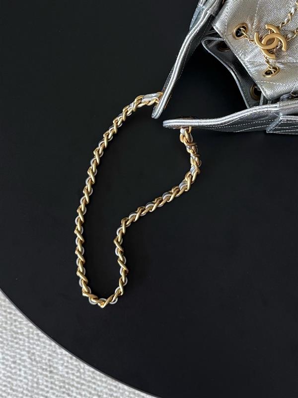 2026131204556760 900